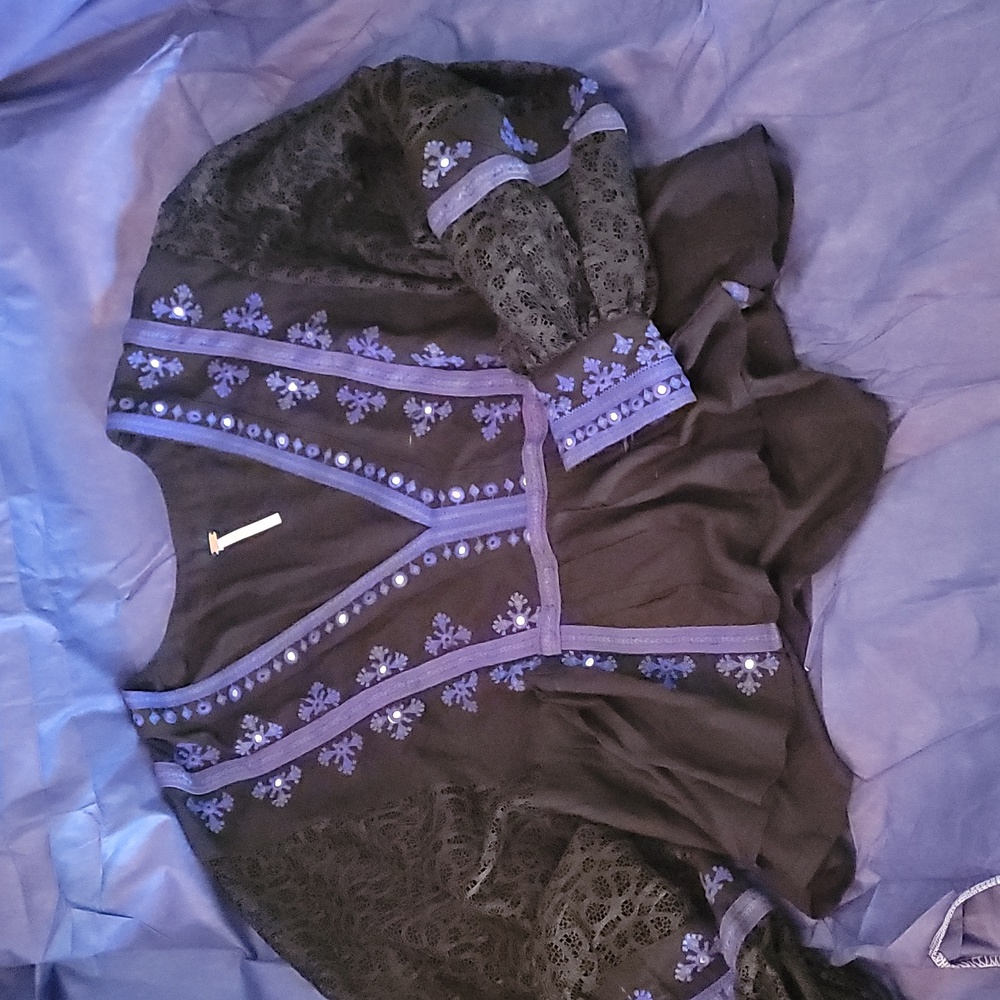 Free People Women's Size Small Salsa Embroidered Cropped Blouse